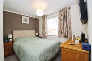 HOMESTEAD LAKE- click for photo gallery